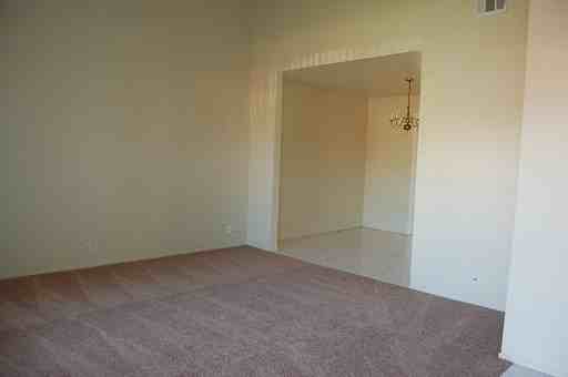 1827 Valley Park Dr - Photo 3 of 18