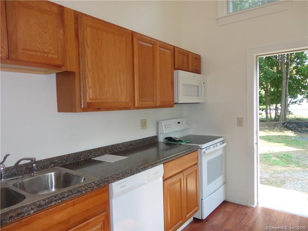 1296 Boston Post Rd - Photo 3 of 15