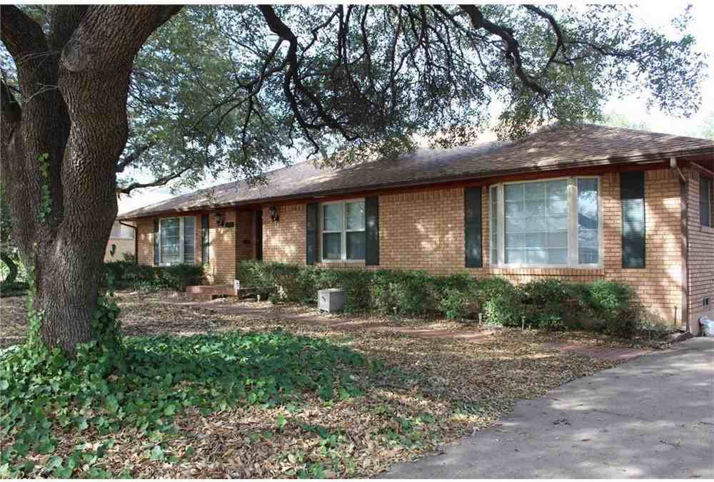 6233 E University Blvd - Photo 3 of 33