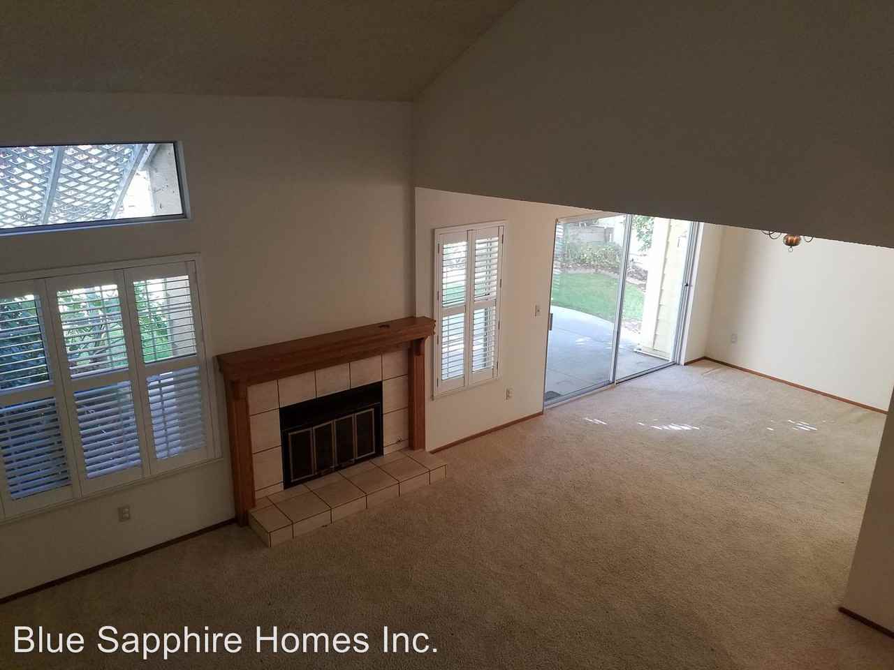 1941 Stratton Cir - Photo 2 of 25