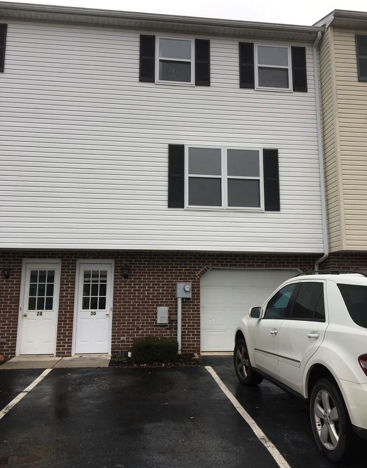 30 Pine Dr - Photo 2 of 11