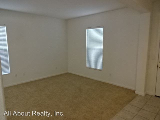 1903 Great Divide Ct - Photo 3 of 24