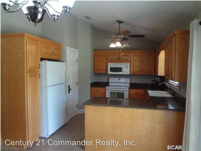 15121 Little Island Pond Rd - Photo 3 of 9