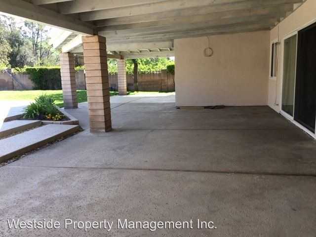 5382 Parkmor Rd - Photo 2 of 13