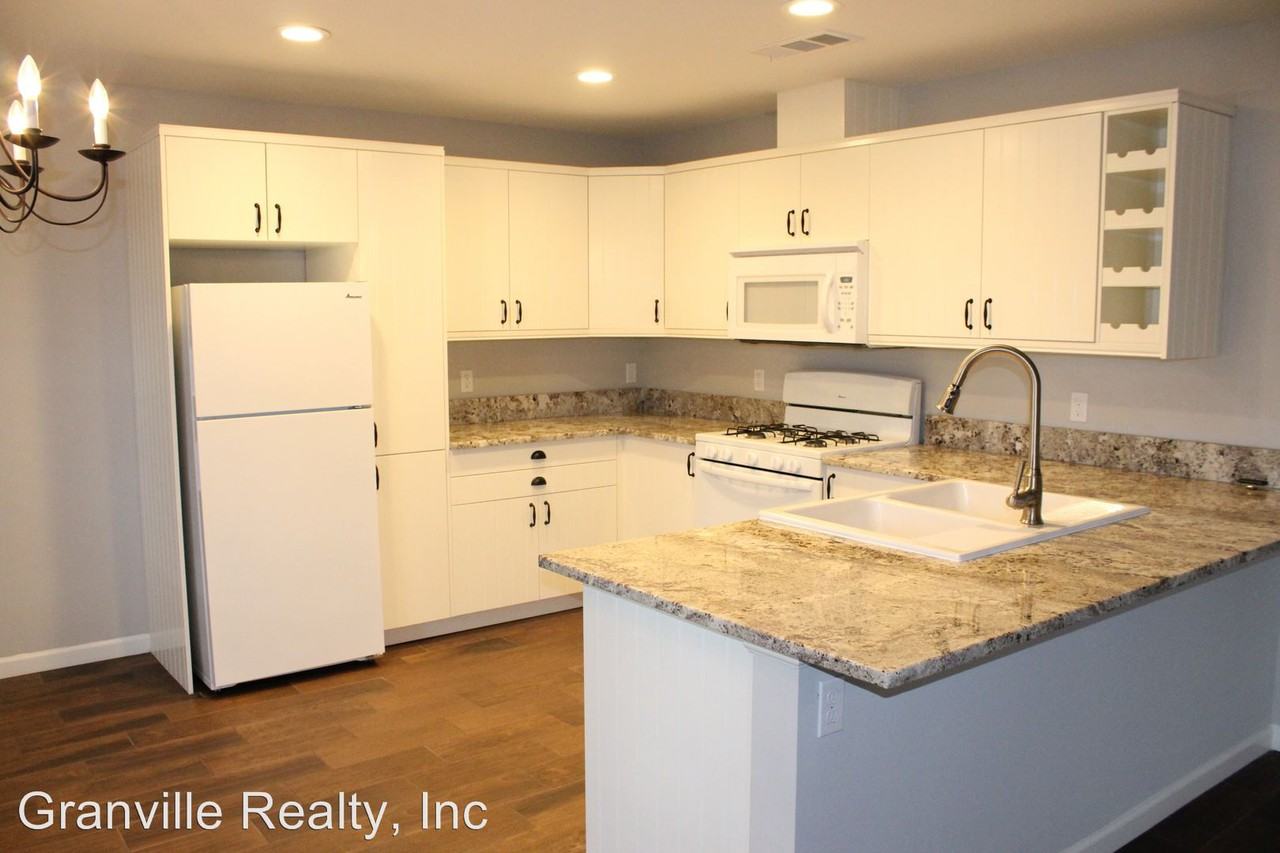 781 E Cornell Ave - Photo 3 of 10