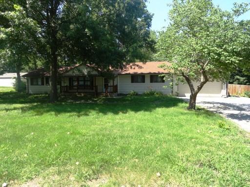 610 E 126th St - Photo 3 of 31