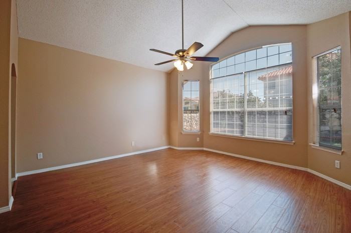 12636 Sun Empress Drive - Photo 3 of 31