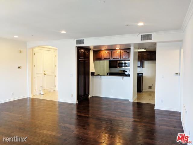 1278 S Camden Dr - Photo 2 of 10