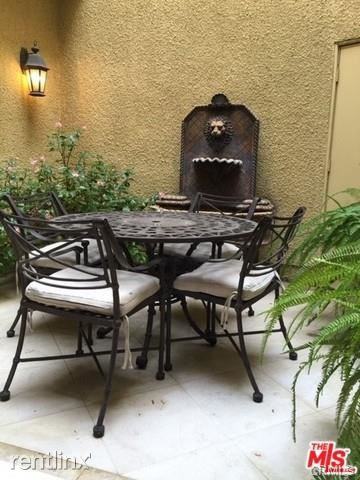 5732 Vesper Ave - Photo 3 of 10