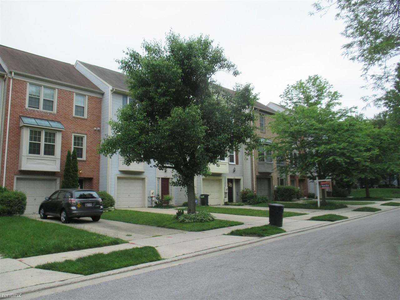 4703 Columbia Rd - Photo 2 of 25