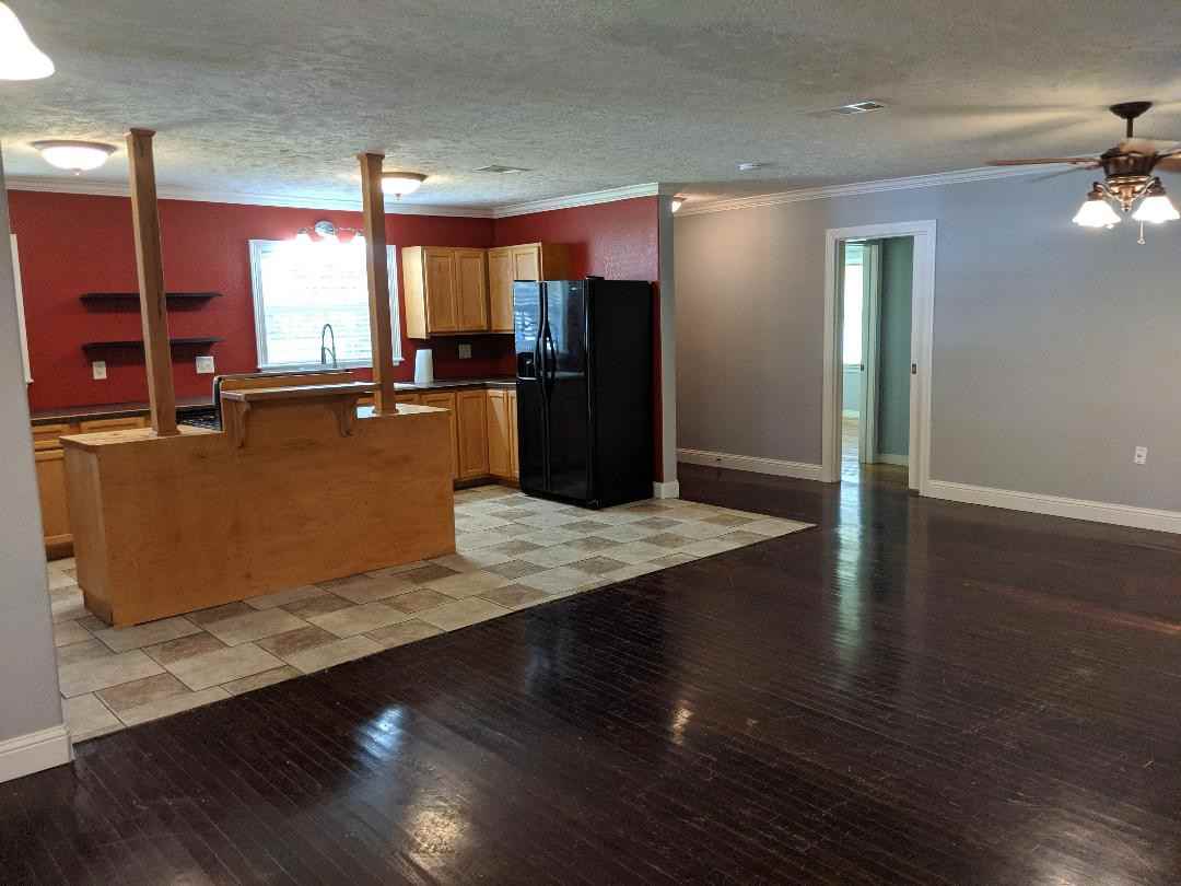 1323 N. 18th Street - Photo 2 of 9