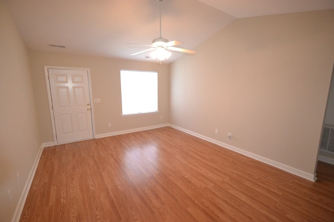 1992 Tea Berry Ln - Photo 3 of 10