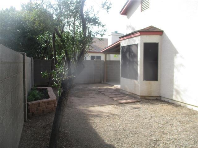 8771 W Grovers Ave - Photo 3 of 7