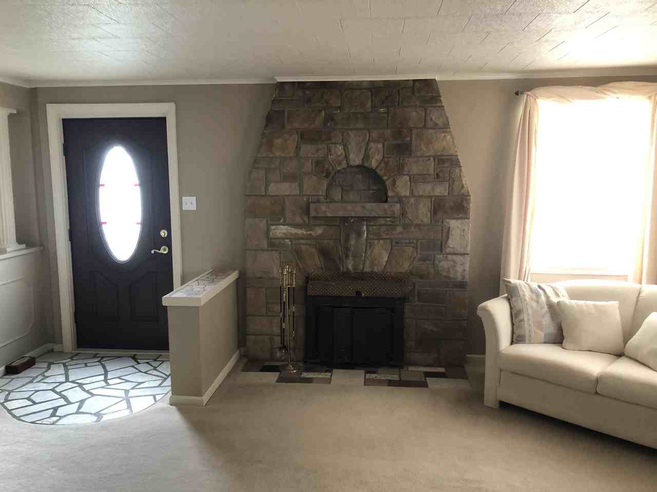 714 Greenlee Rd - Photo 3 of 12