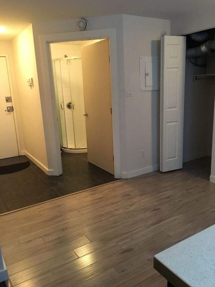 250 Furby Street - Photo 2 of 5