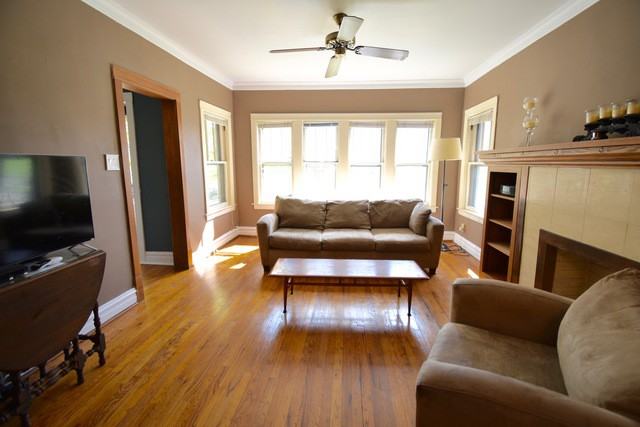4246 N Menard Ave - Photo 2 of 27