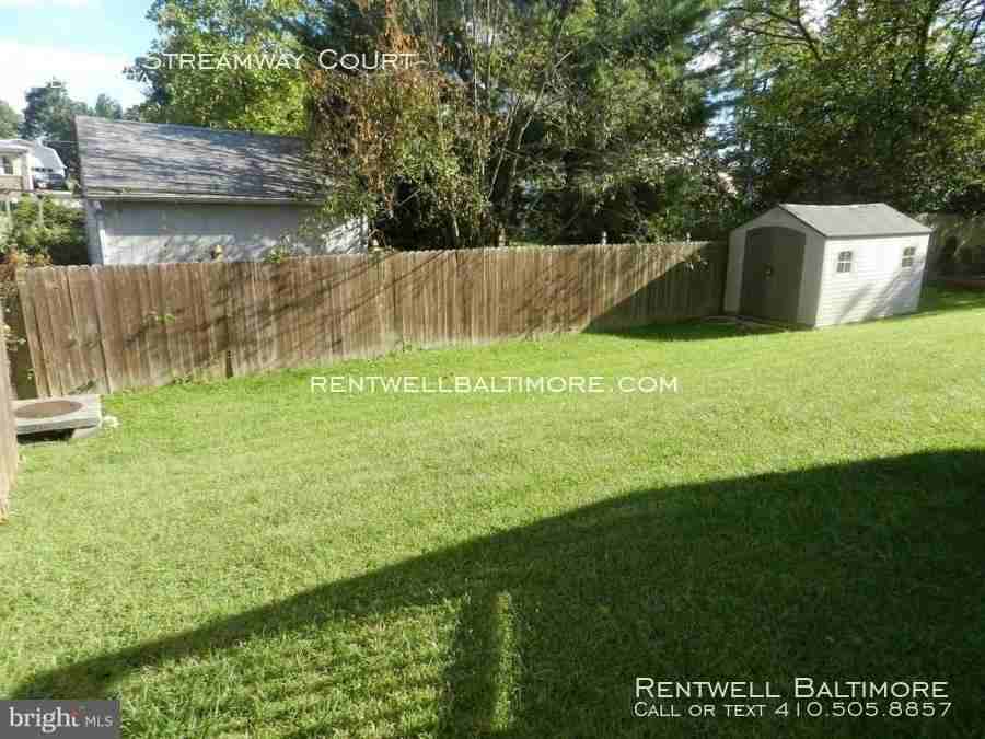 2123 Streamway Ct - Photo 3 of 24