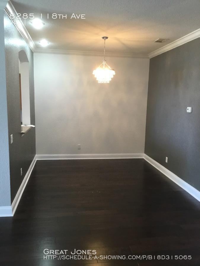 8285 118th Ave N - Photo 2 of 19