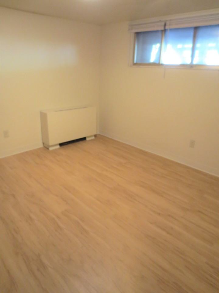 6350 Forward Ave #5 - Photo 5 of 25