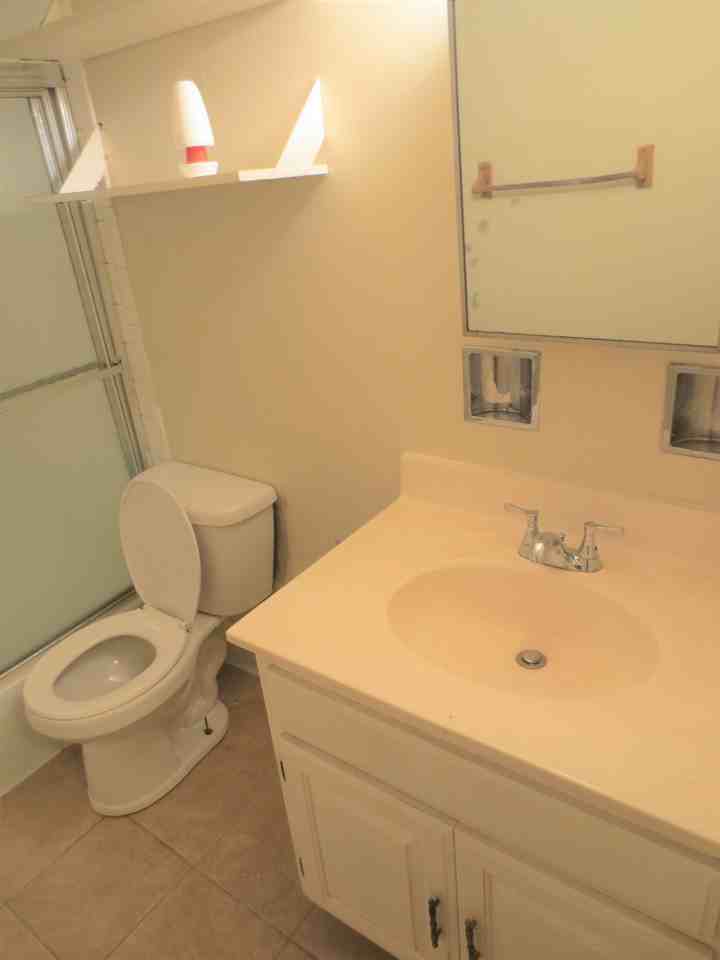 6350 Forward Ave #5 - Photo 4 of 25