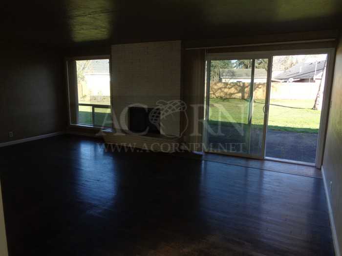 1663 Larkspur Loop - Photo 3 of 18