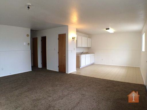 1406 Saiz Road - 8b - Photo 3 of 12