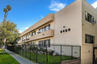 5420 Russell - Photo 1 of 1