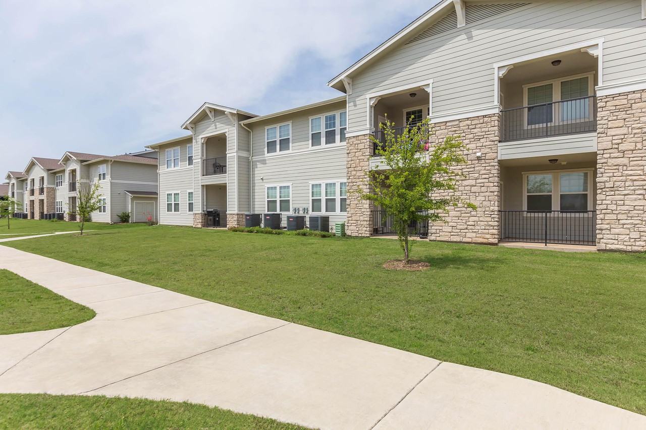 Avondale Apartments 13101 Avondale Farms Dr, Haslet, TX 76052 Zumper