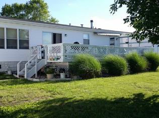 5 Teal Street - Photo 3 of 6