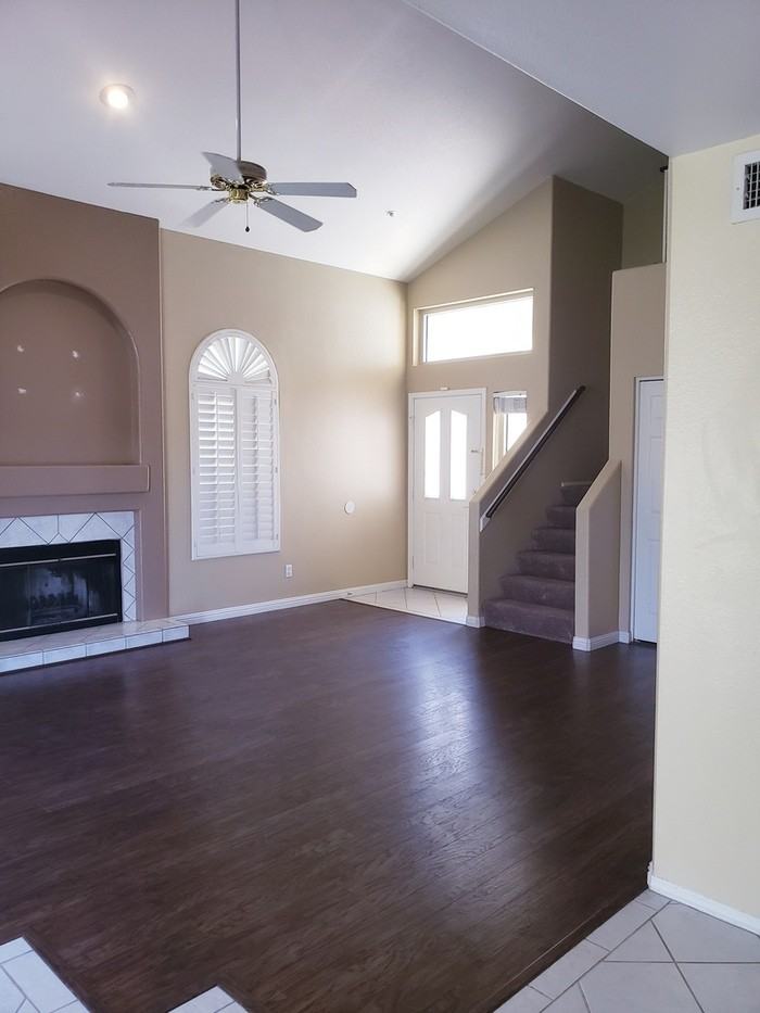 8804 E Charter Oak Dr - Photo 2 of 14