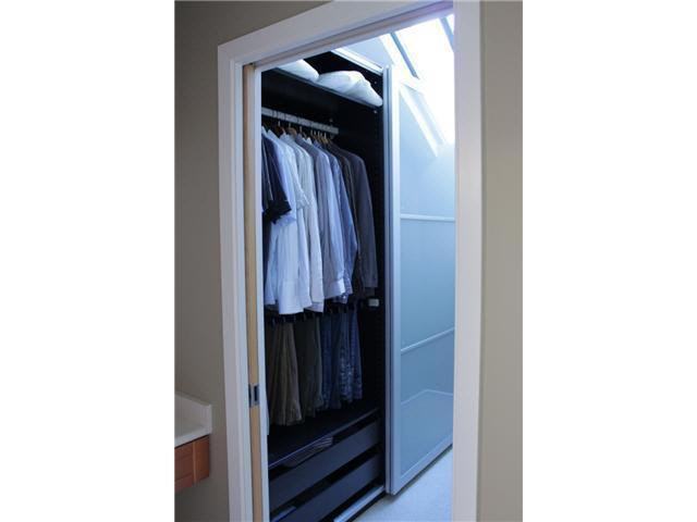 2688 Vine Street - Photo 2 of 10