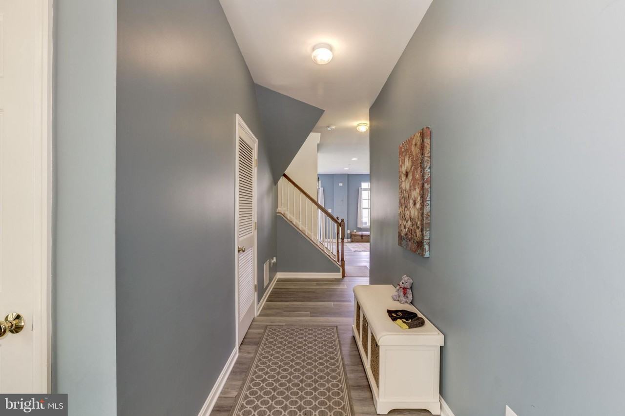 10141 Pale Rose Loop - Photo 3 of 33