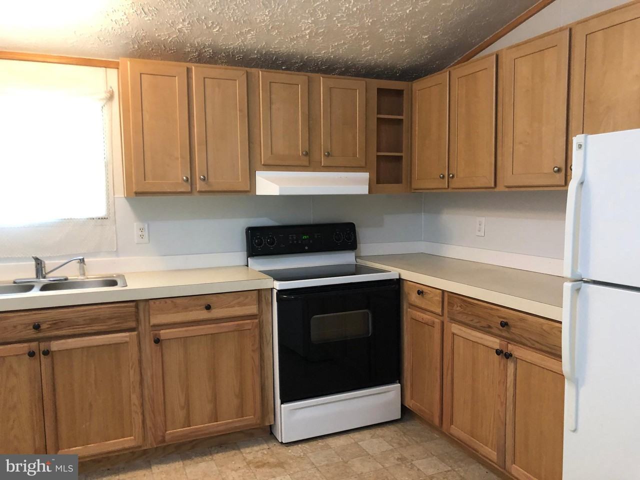 49261 Porter Dr - Photo 2 of 23