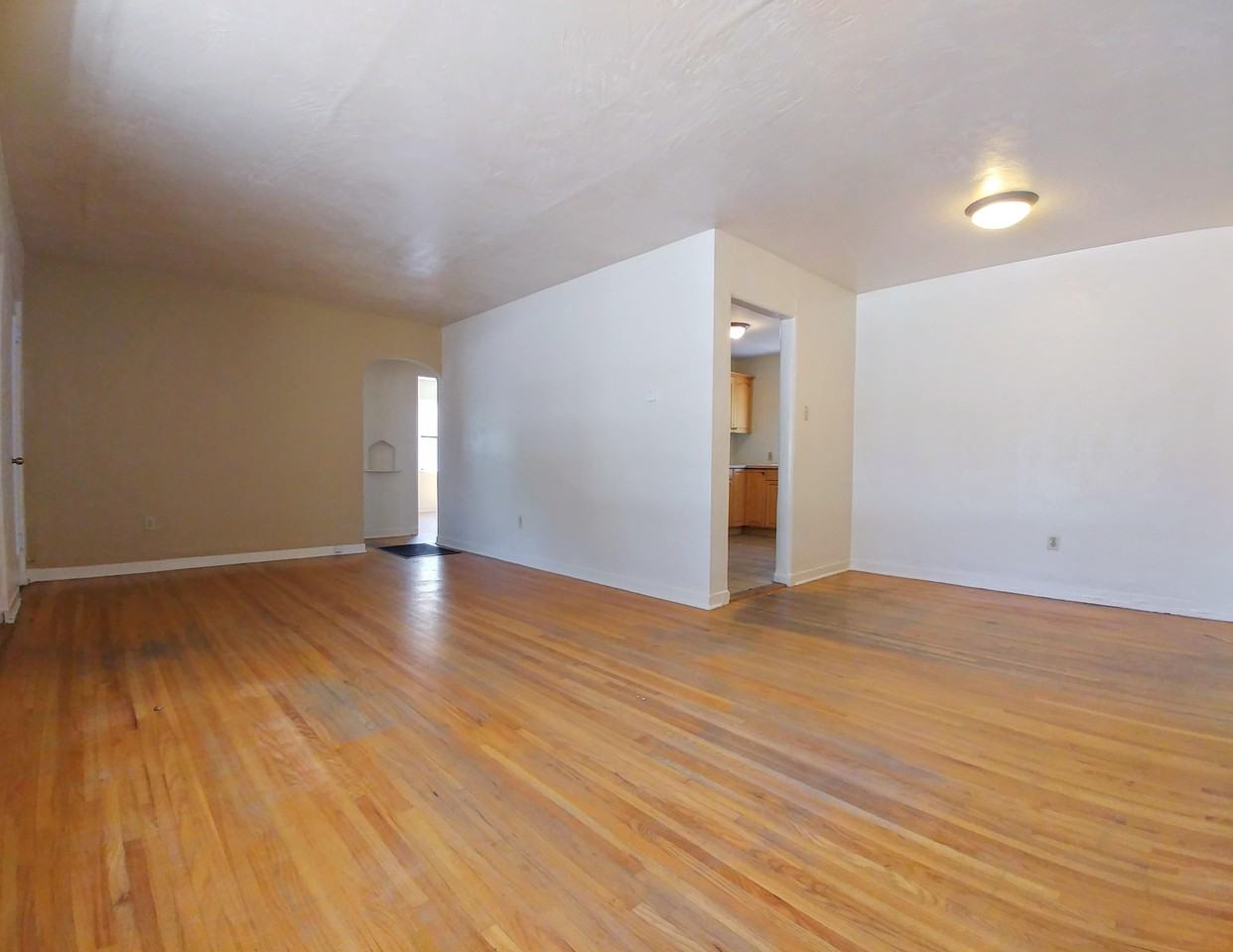 3911 Smith Ave Se - Photo 3 of 24