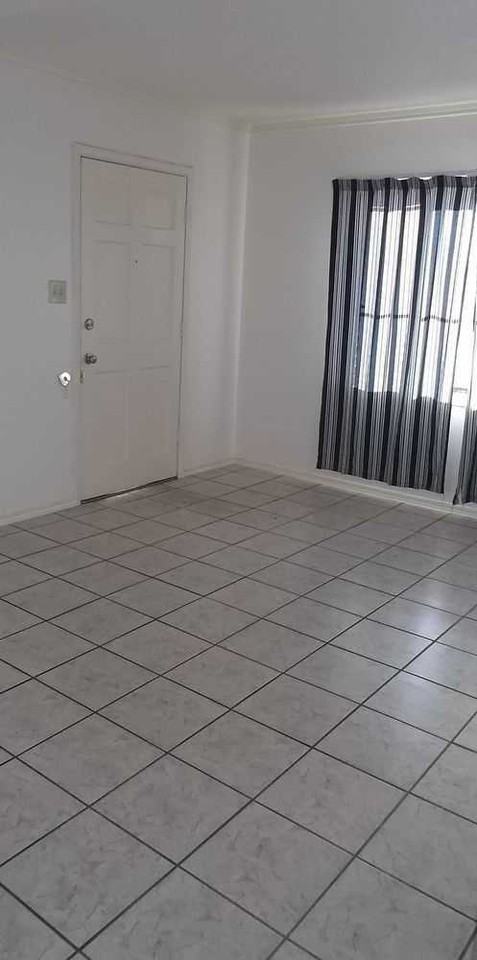 6423 Kiowa Ct - Photo 3 of 10