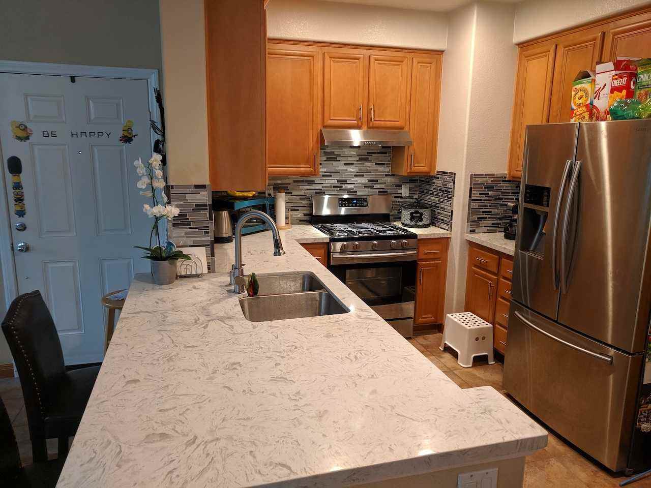 951 Bloomfield Ave - Photo 3 of 16