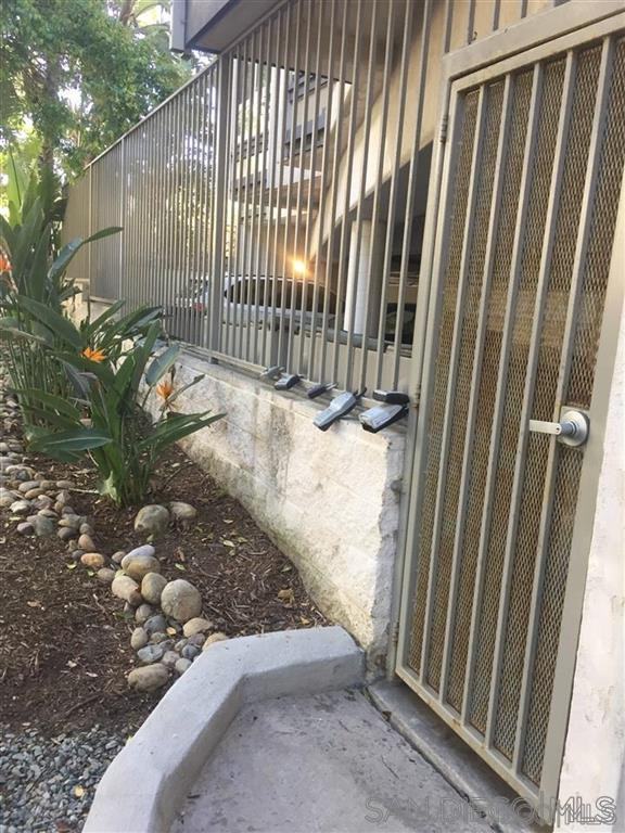 935 Genter St. 203 - Photo 3 of 11