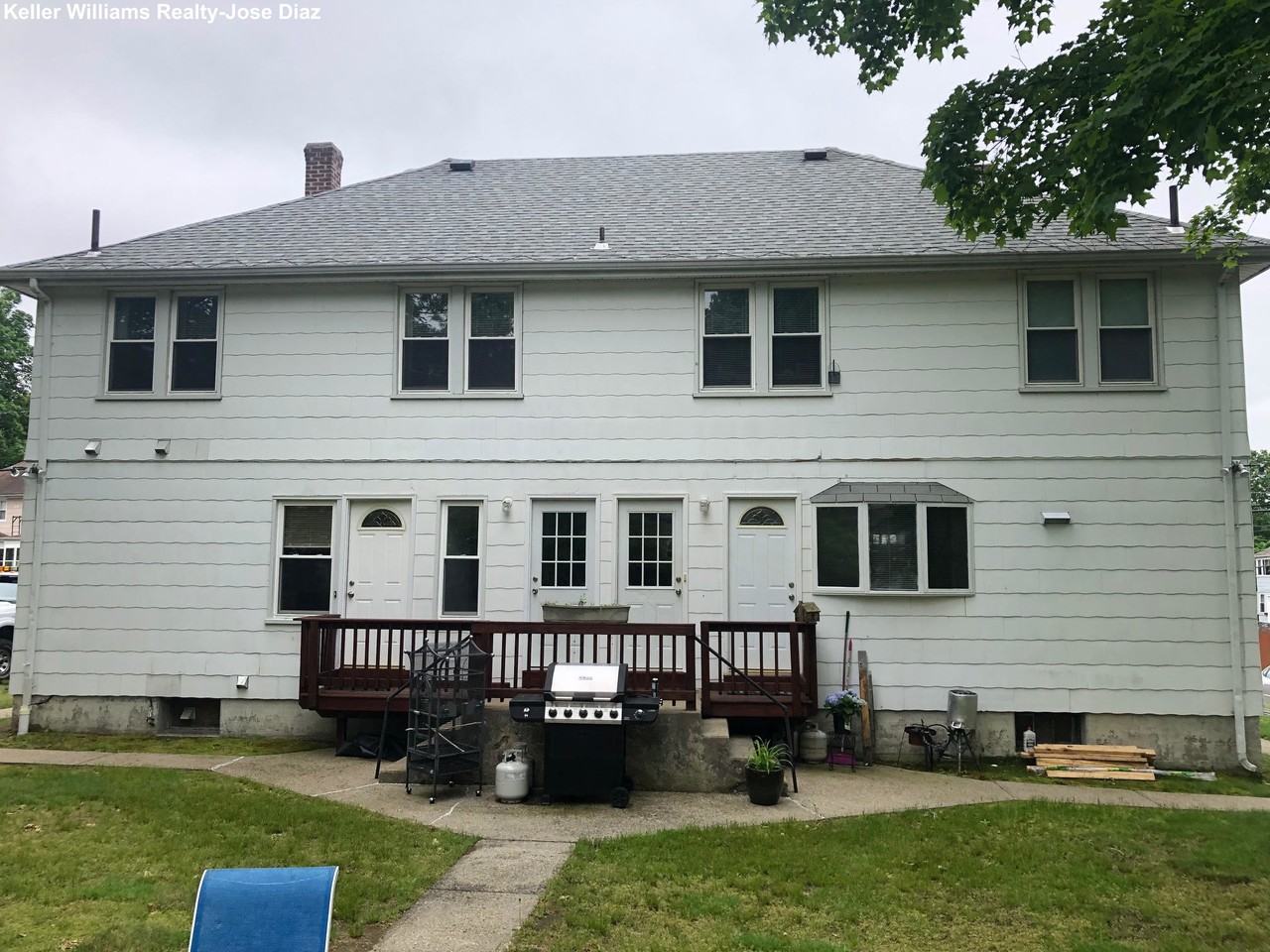 14 Lincoln St - Photo 2 of 14