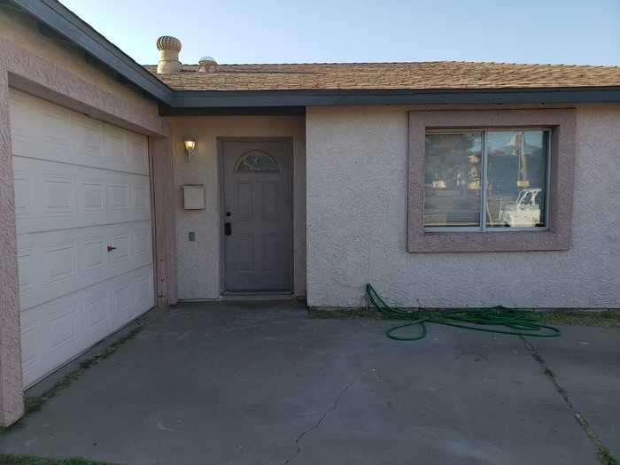 2320 E Cactus Rd - Photo 2 of 12