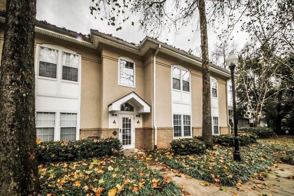 240 Renaissance Pkwy NE, Atlanta, GA 30308 2 Bedroom Apartment for