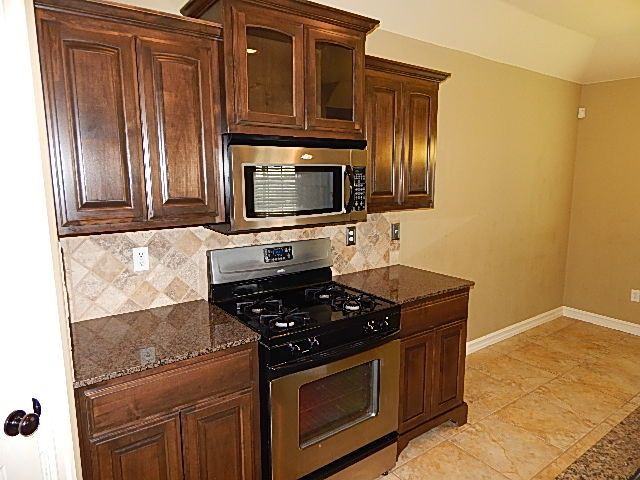 13622 Madison Ave - Photo 2 of 21