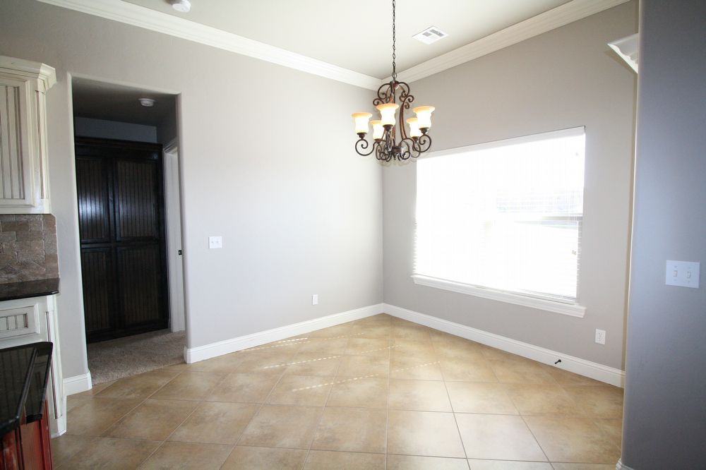 1612 NW 157th Cir - Photo 3 of 20