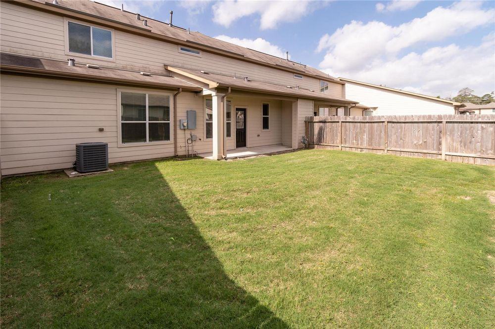 9727 Elia Court - Photo 3 of 11