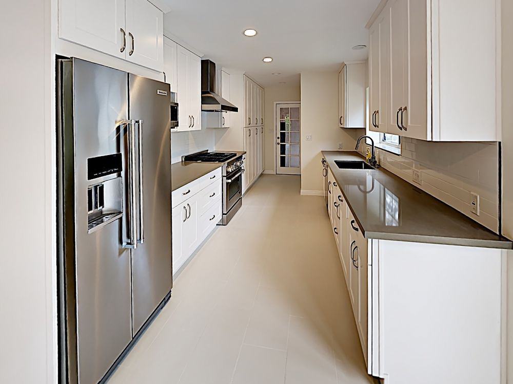 3028 Motor Ave - Photo 3 of 21