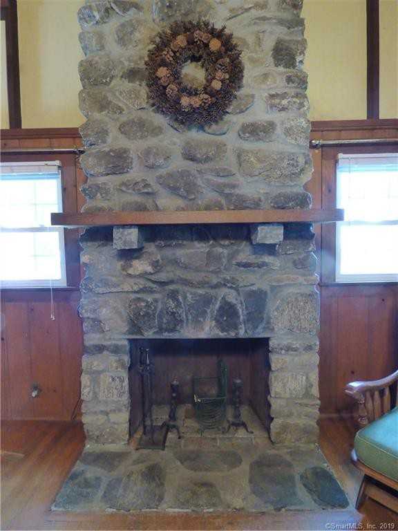 10 Keplers Way - Photo 3 of 18