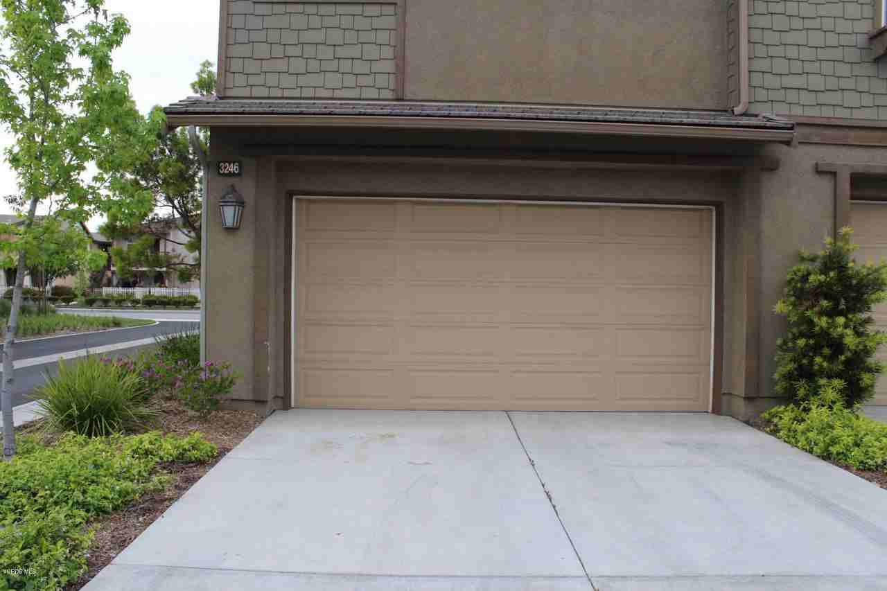 3246 N Ventura Rd - Photo 2 of 32