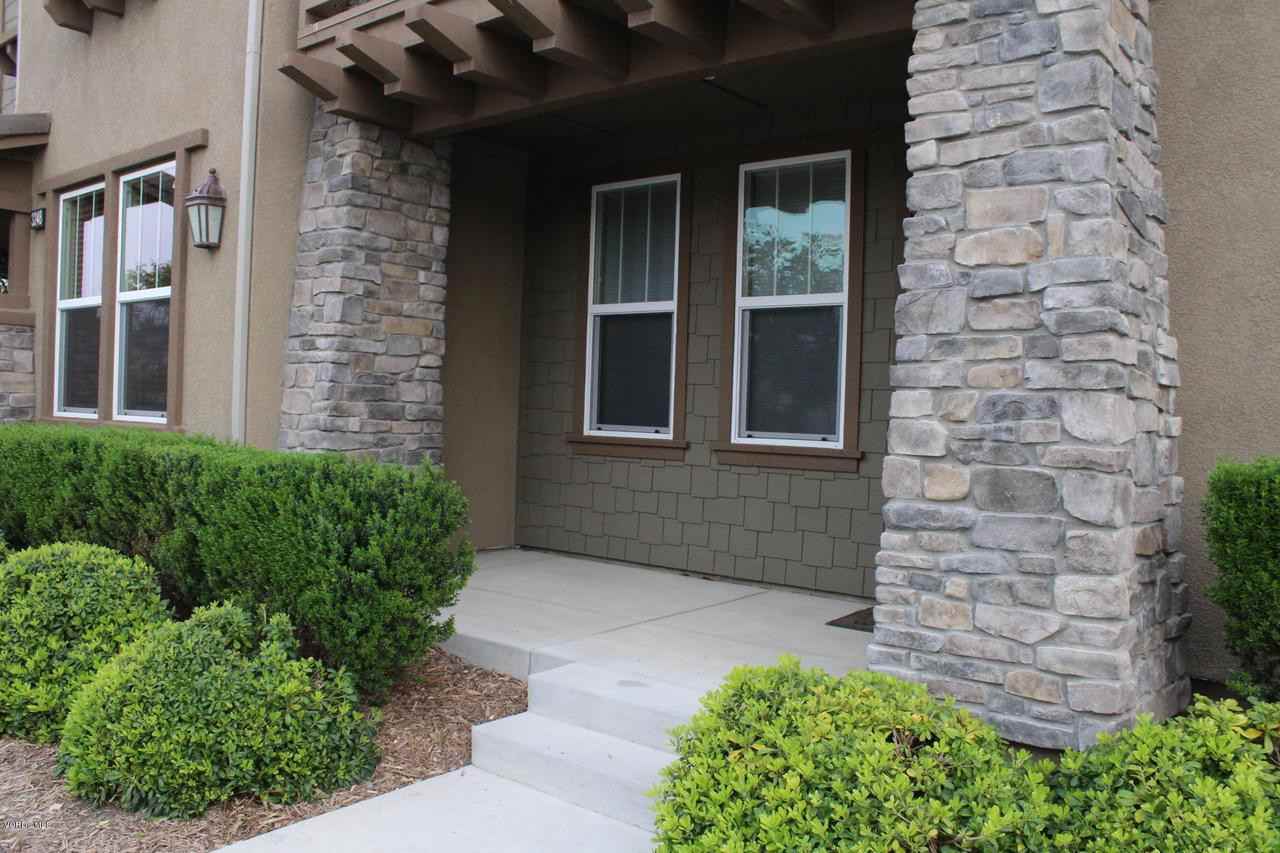 3246 N Ventura Rd - Photo 3 of 32