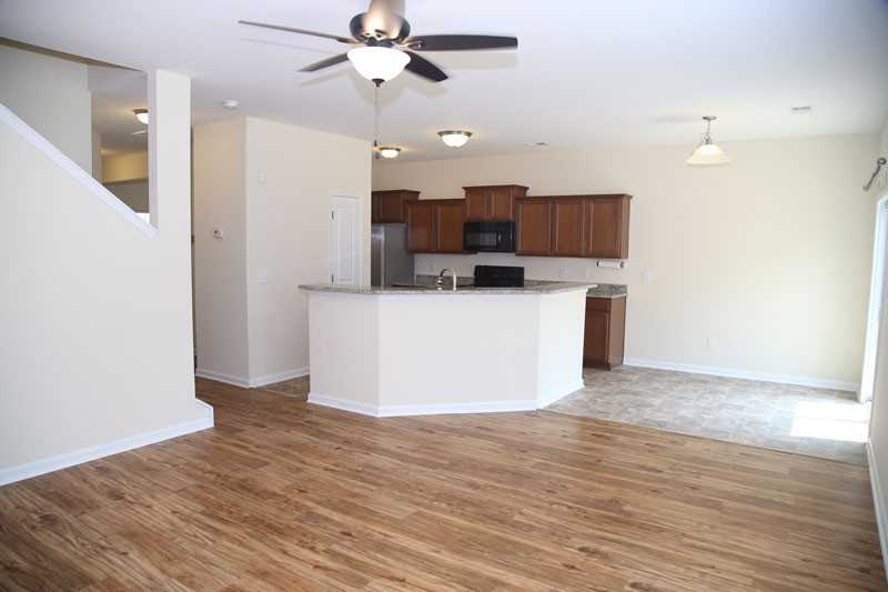 Bonhomme Cir & Bonhomme Richard Dr - Photo 7 of 19