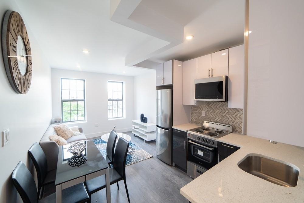 476 W 165th St - Photo 3 of 8