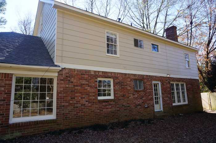 6790 Kelmscott Dr - Photo 2 of 21